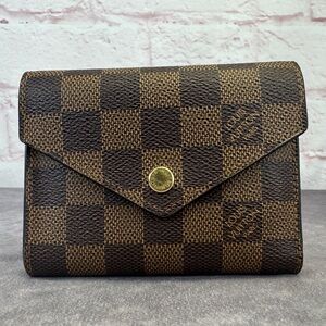Louis Vuitton Damier Ebene Victorine Wallet